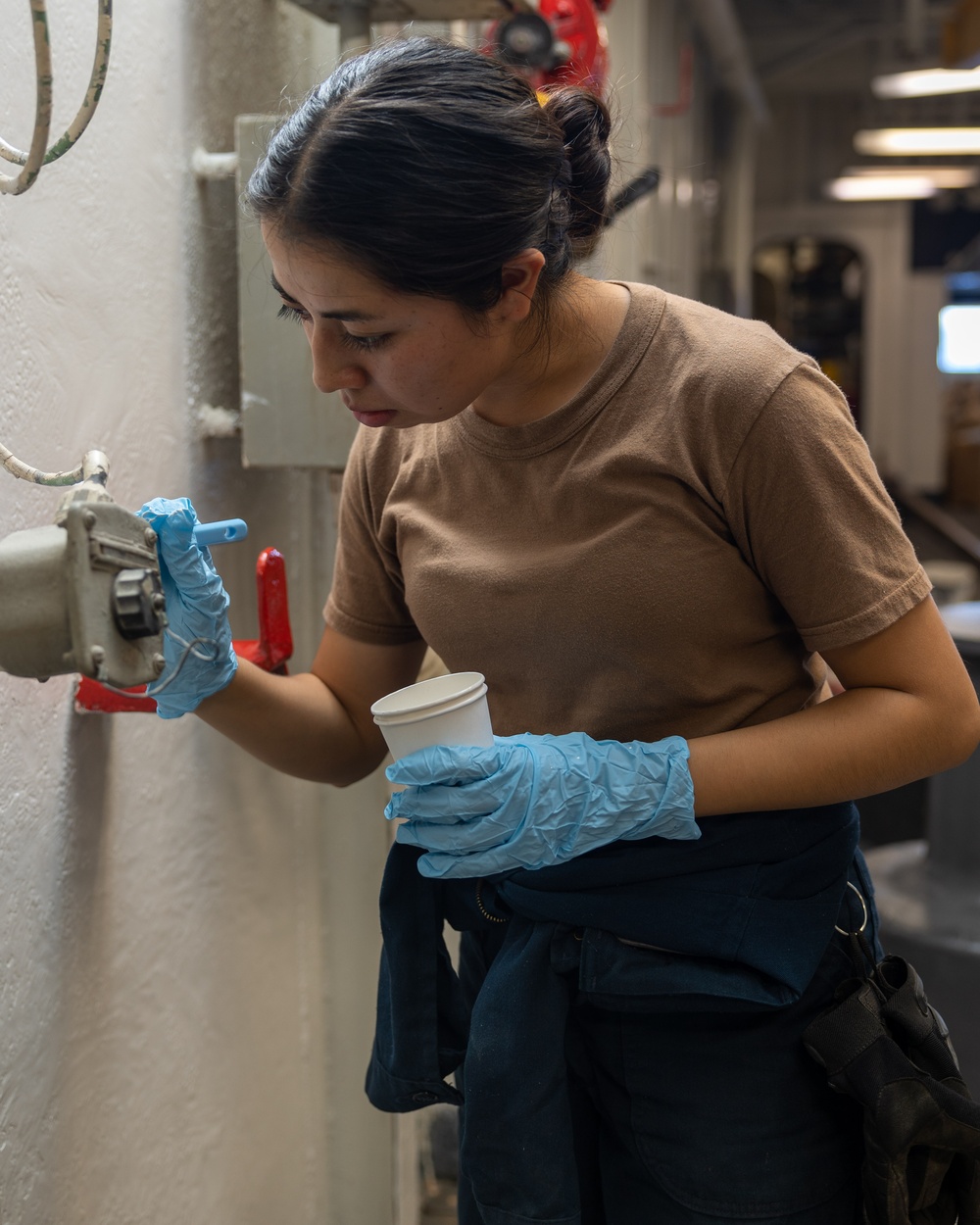 USS Bataan Sailors Conduct Preservation Maintenance