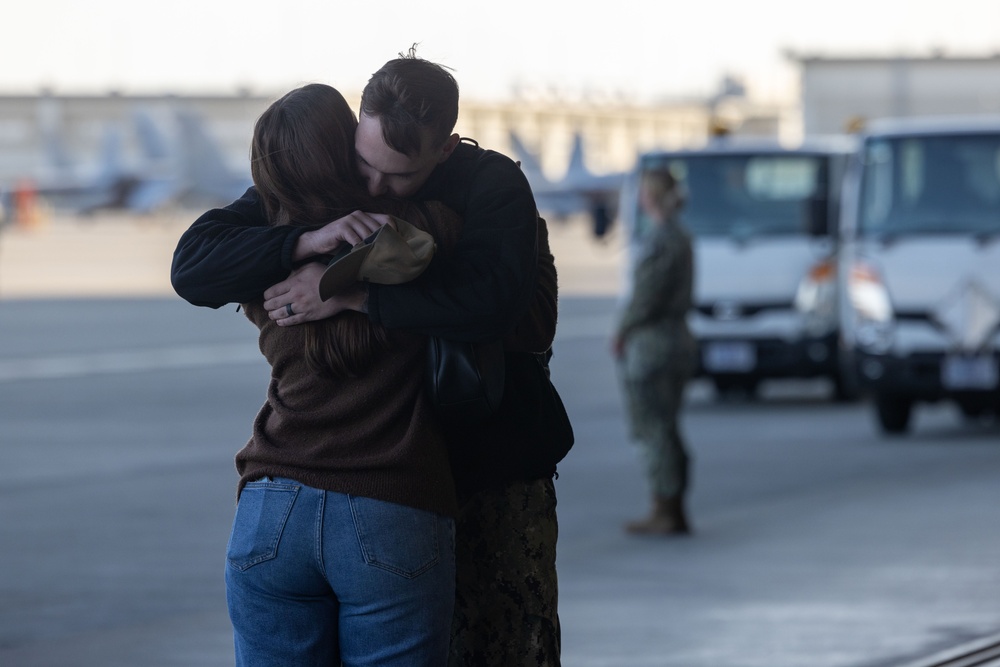 Home Sweet Home; Carrier Air Wing 5 Returns to MCAS Iwakuni