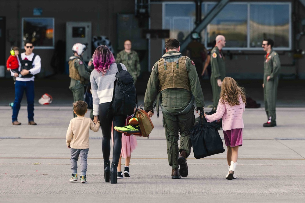 Home at Last: Pilots with CVW-5 return to Marine Corps Air Station Iwakuni