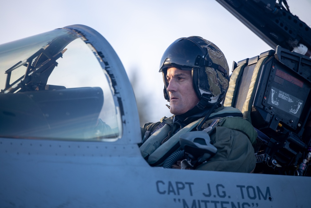 Freezing Winds 23: Marines with Marine All Weather Fighter Attack Squadron 224 prepare F/A-18s for take off