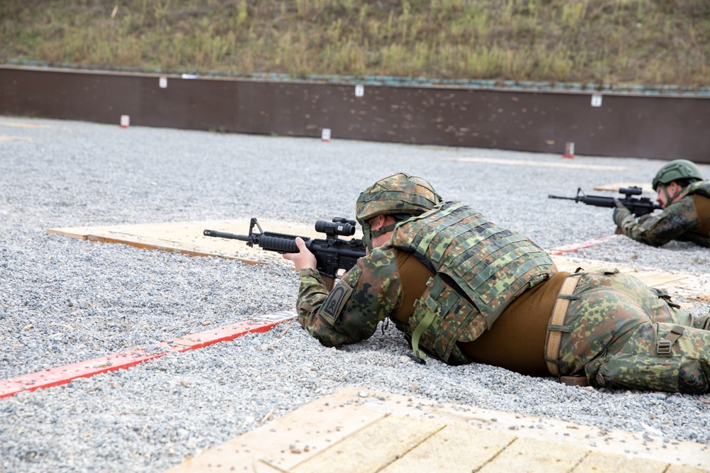 German soldiers qualify on US Army range