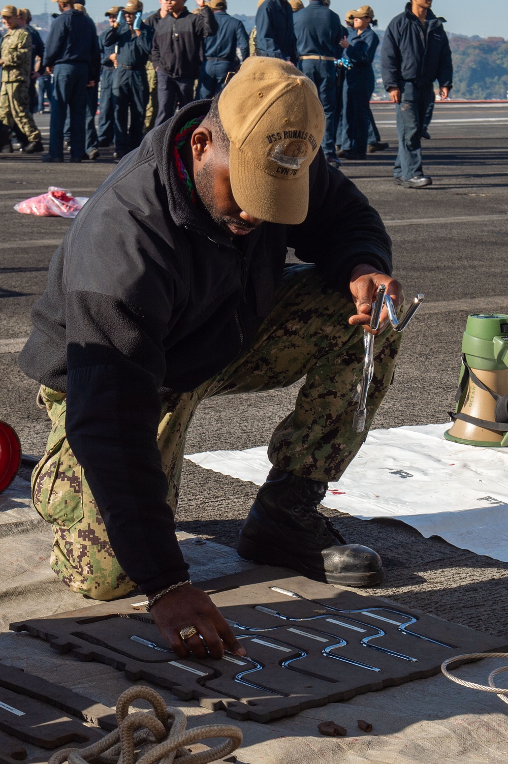 USS Ronald Reagan (CVN 76) Sailors prepare for crash gear inspection