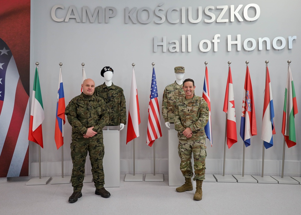 Polish Land Forces 2nd Corps Command Sgt. Maj. Visits U.S. Army V Corps Forward