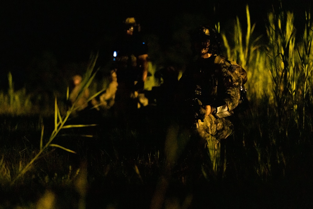 MARSOC Raiders conduct a DA Raid during Raven 24-1