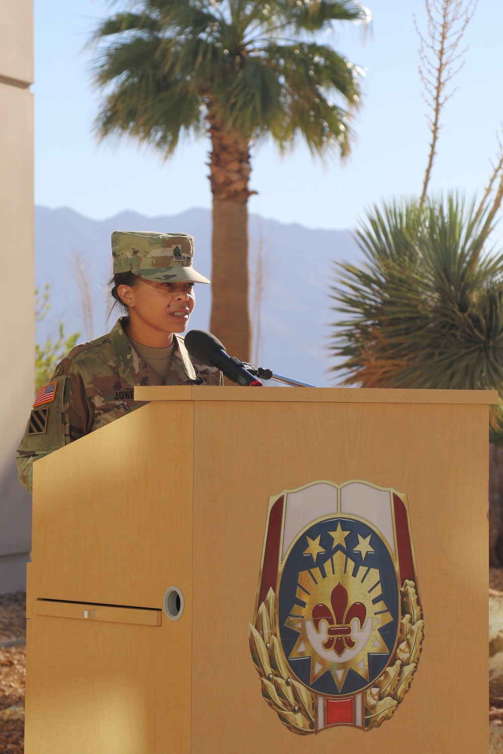 CSM Rochiqneu R. Jones Assumes Responsibilty as Hospital Command Sergeant Major of WACH