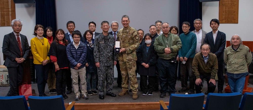 374th AW, JASDF welcome members of the TDA