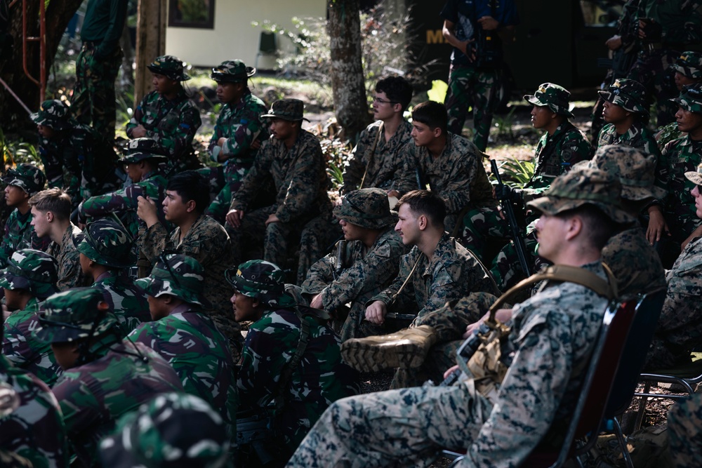 KERIS MAREX Infantry Operation SMEE