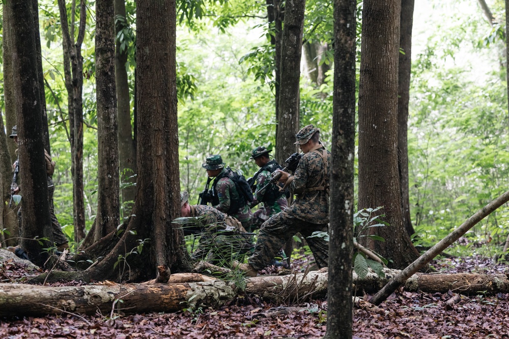 KERIS MAREX 23: Ambush Patrol Training