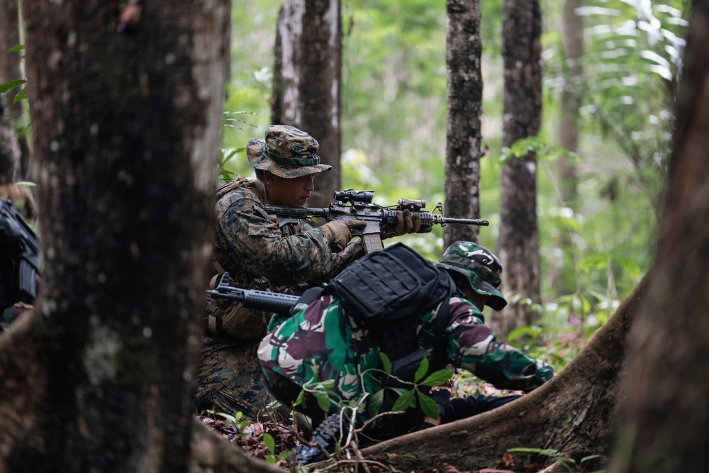 KERIS MAREX 23: Ambush Patrol Training