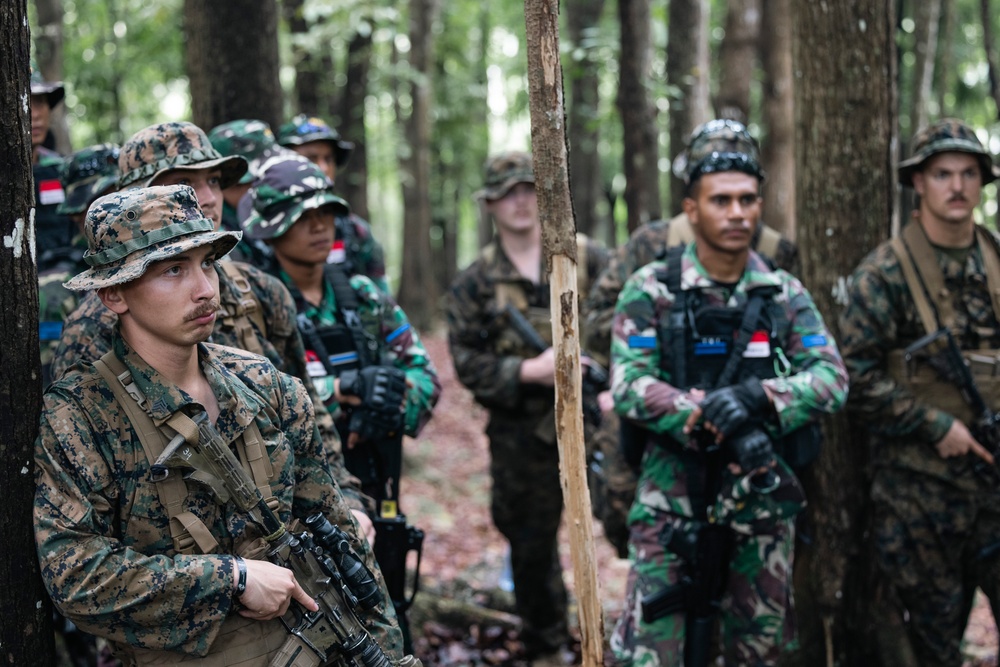 KERIS MAREX 23: Ambush Patrol Training