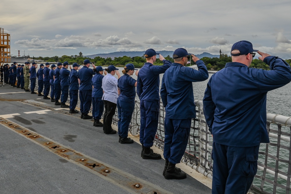 Coast Guard Cutter Polar Star (WAGB-10) crew renders honors to the USS Arizona