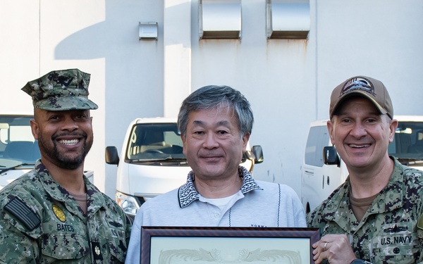 Mr. Arai's Award Ceremony