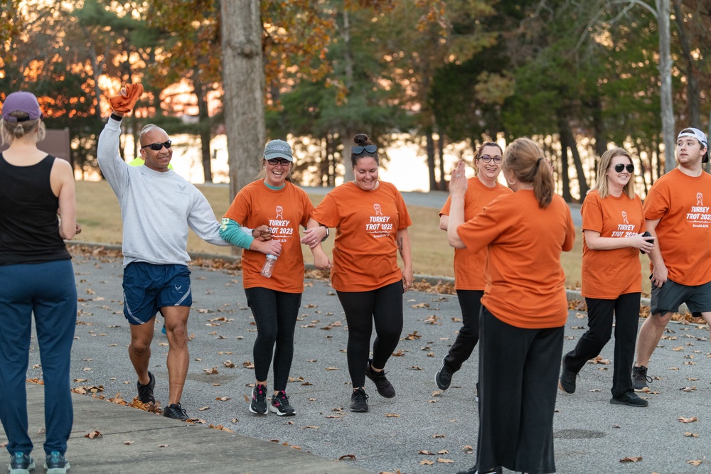 Annual AEDC Turkey Trot 5K brings base personnel together while giving back