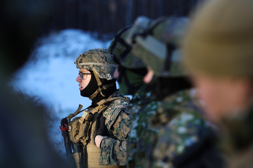 U.S. Marines and Finnish Nylands Brigade Conduct Demolition Range