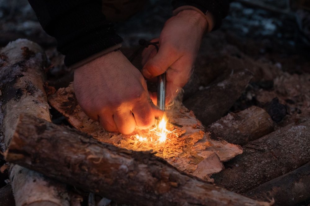 Colonel Townsend attends Arctic Survival School