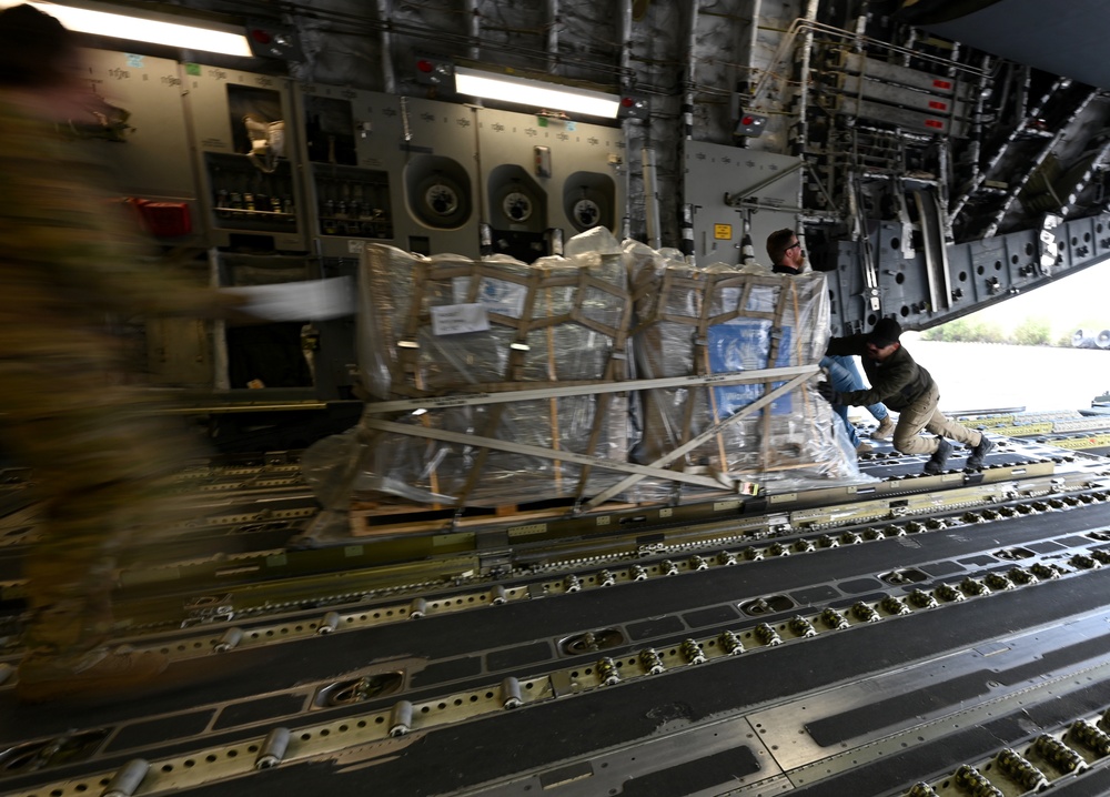 United States Airlifts Critical Humanitarian Supplies to Egypt to Support Aid Delivery in Gaza