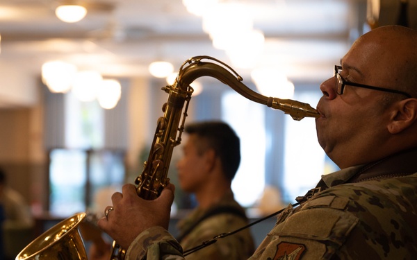 15th Wing celebrates Thanksgiving