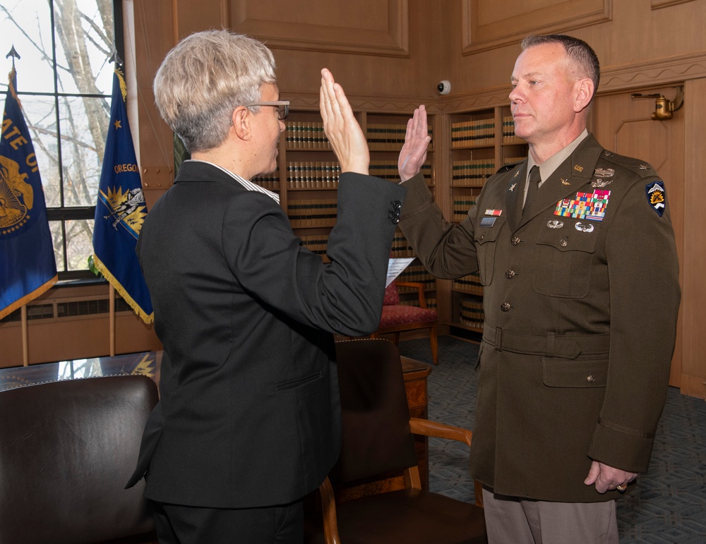 Brig. Gen. Alan R. Gronewold sworn in as Adjutant General of the Oregon National Guard