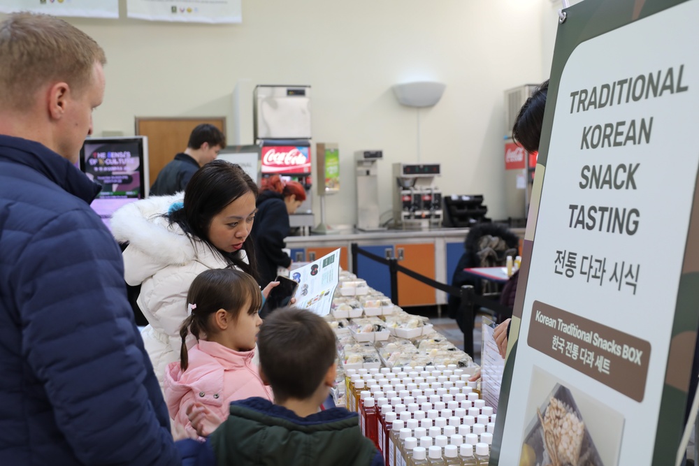 K-16 Air Base holds Korean cultural event for service members and families