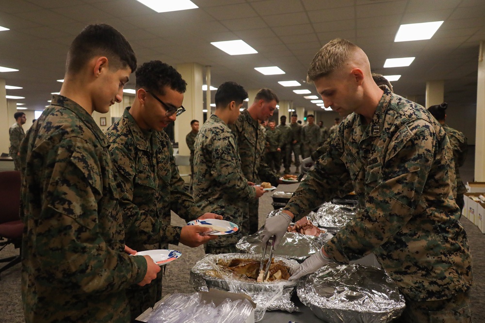 Combat Logistics Regiment 37 Thanksgiving Lunch