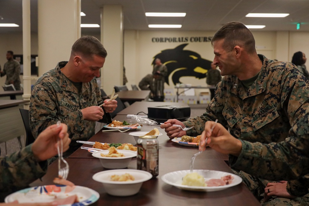 Combat Logistics Regiment 37 Thanksgiving Lunch