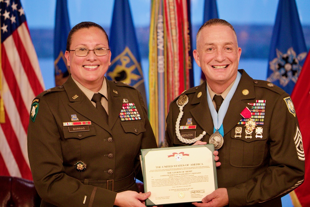 MIRC Command Sergeant Major retires in ceremony held at Fort Belvoir