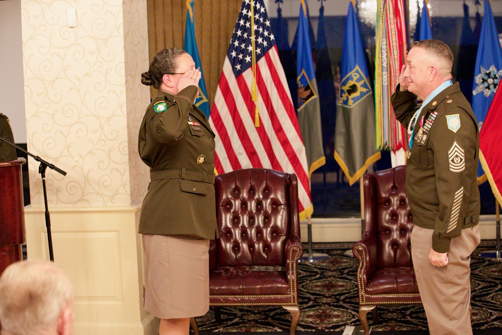 MIRC Command Sergeant Major retires in ceremony held at Fort Belvoir