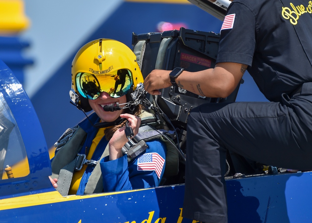 Navy Flight Demonstration Squadron Performs in Beaufort, SC.