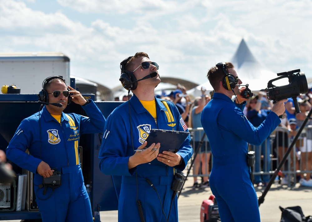 Navy Flight Demonstration Squadron Performs in Beaufort, SC.