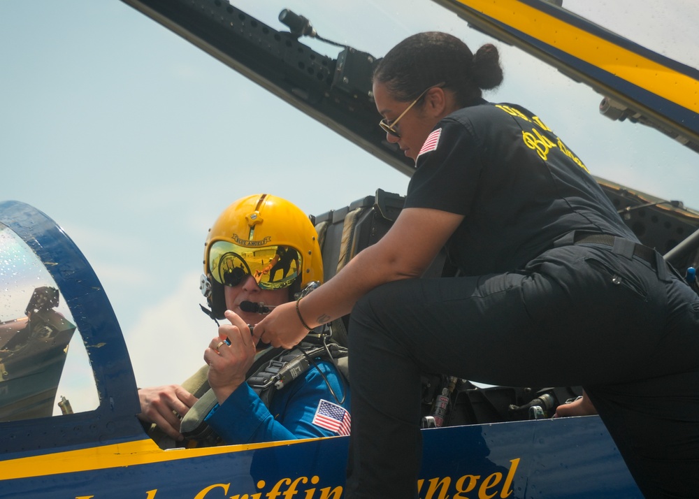 Navy Flight Demonstration Squadron Performs in Fort Lauderdale, FL.