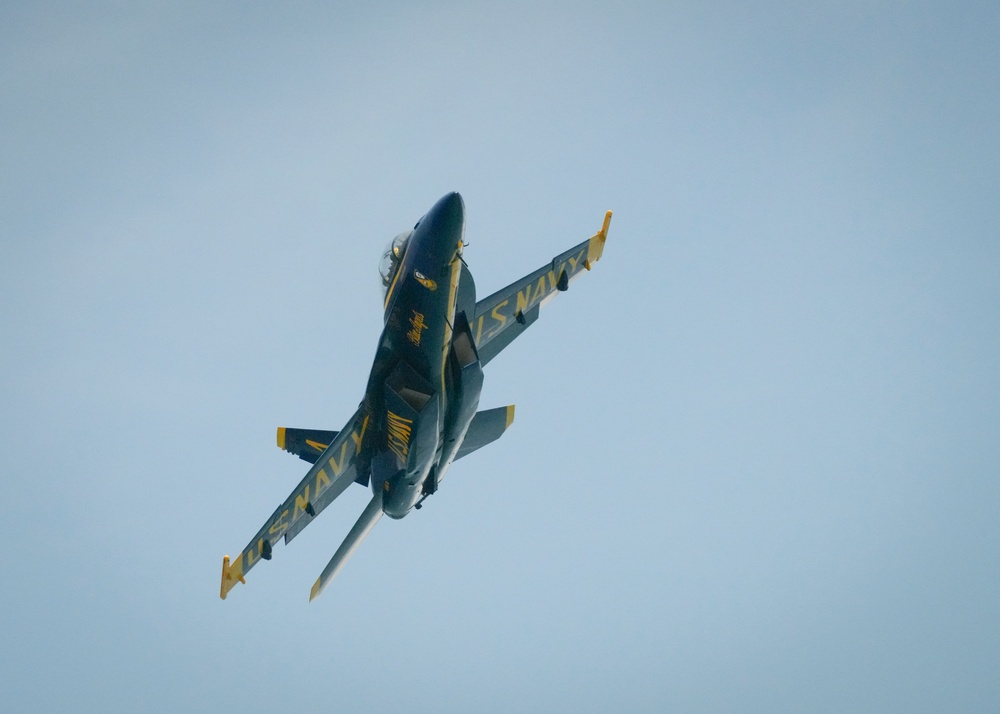 Navy Flight Demonstration Squadron Performs in Fort Lauderdale, FL.