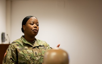SETAF-AF hosts a Company Commander-First Sergeant Pre-Command course