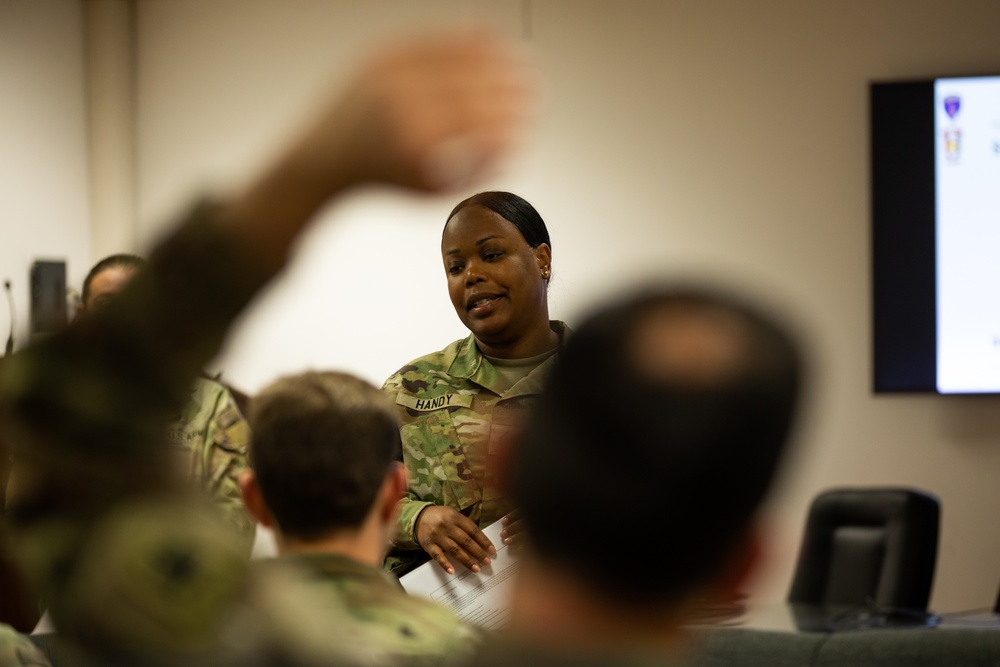 SETAF-AF hosts a Company Commander-First Sergeant Pre-Command course