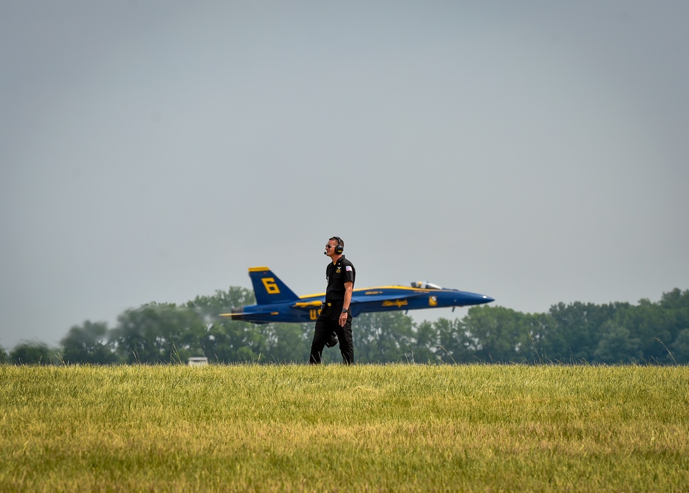 Navy Flight Demonstration Squadron Performs in Columbus, OH.