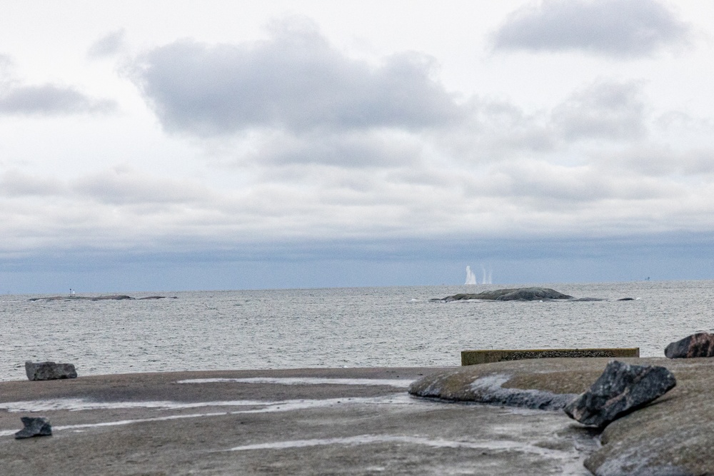 U.S. Marines From 2nd ANGLICO and the Coastal Brigade, Finnish Navy Conduct Series Fires Using 130mm 53 TK Cannon