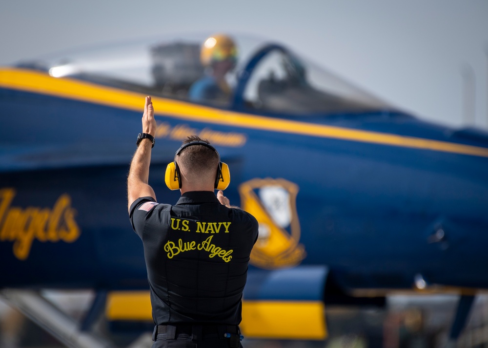 Navy Flight Demonstration Squadron Performs in Greenville, IN.