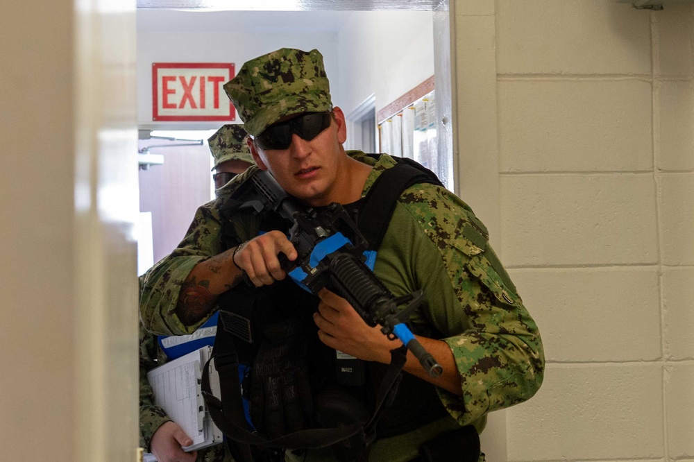 Security Personnel at Pacific Missile Range Facility Complete Training.