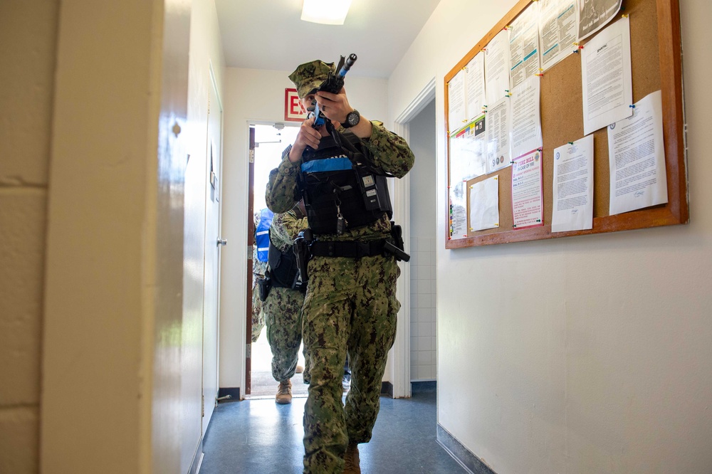 Security Personnel at Pacific Missile Range Facility Complete Training.