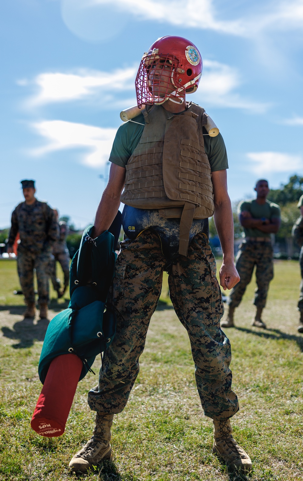 King of the Ring: Marines compete in pugil stick bouts