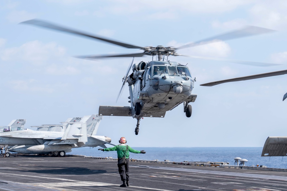 USS Carl Vinson (CVN 70) Sailors Conduct Helicopter Flight Operations in the Philippine Sea