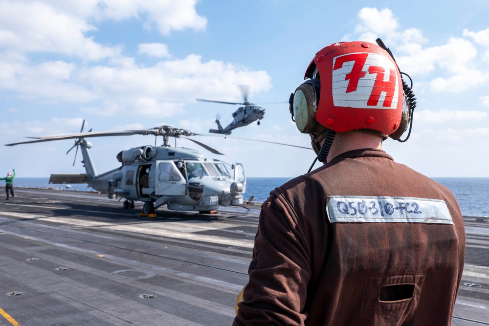 USS Carl Vinson (CVN 70) Sailors Conduct Helicopter Flight Operations in the Philippine Sea