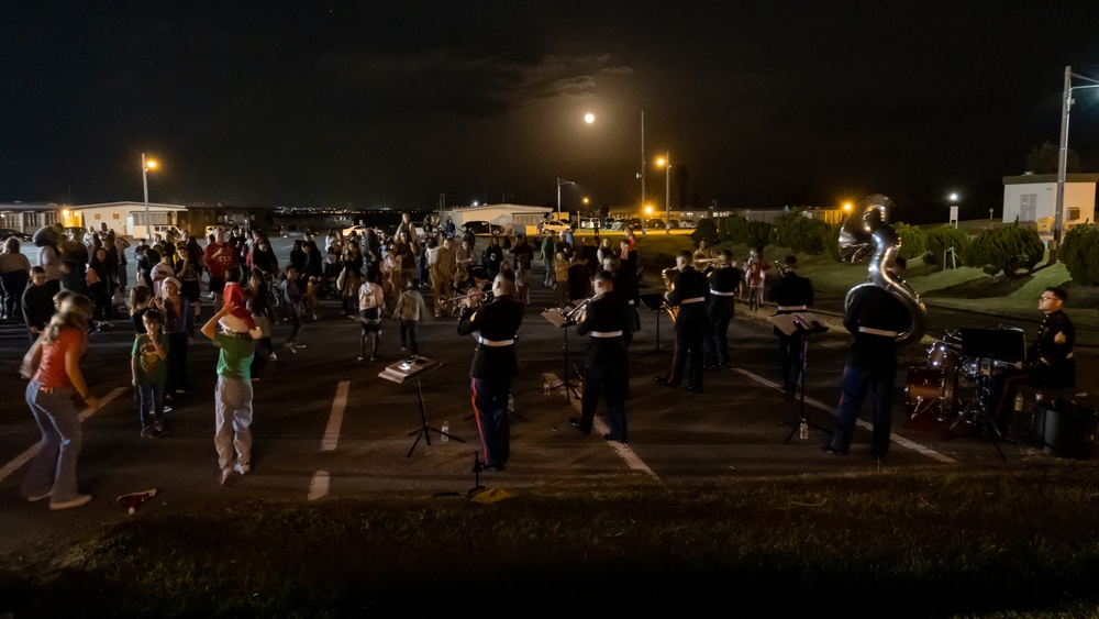 Marine Corps Community Services host Camp Courtney Tree Lighting Ceremony