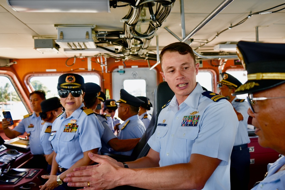 USCGC Frederick Hatch (WPC 1143) hosts officials in Philippines