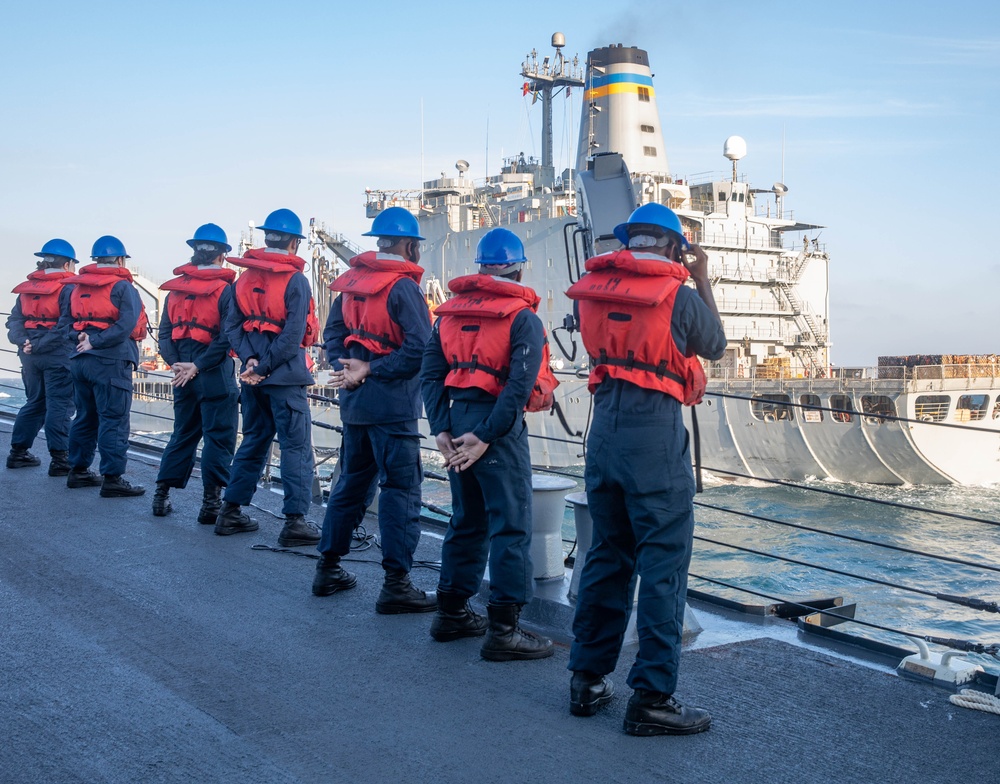 USS Gravely (DDG 107) Conducts Replenishment-at-Sea