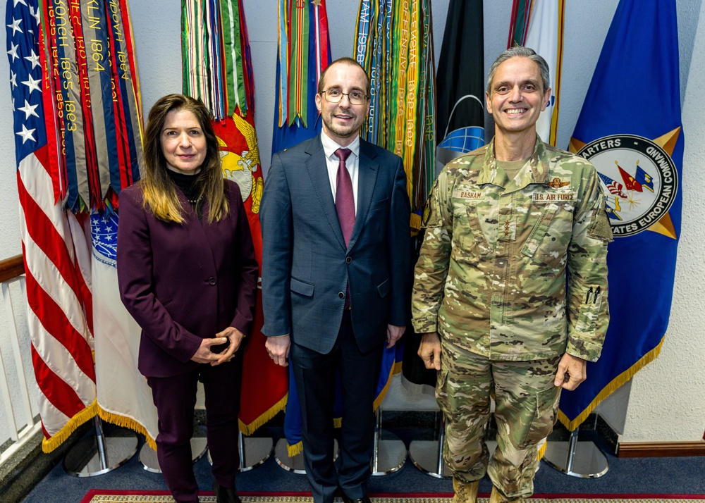 USEUCOM, Austrian defense leaders explore opportunities to expand cooperation
