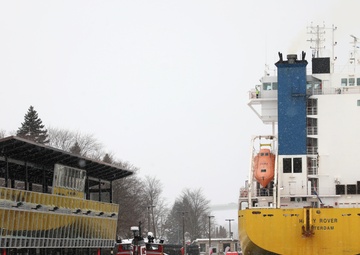 MacArthur Lock closing for seasonal repair, maintenance