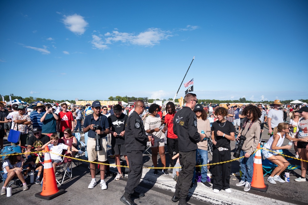 F-16 Viper Demo Team performs at Stuart Air Show