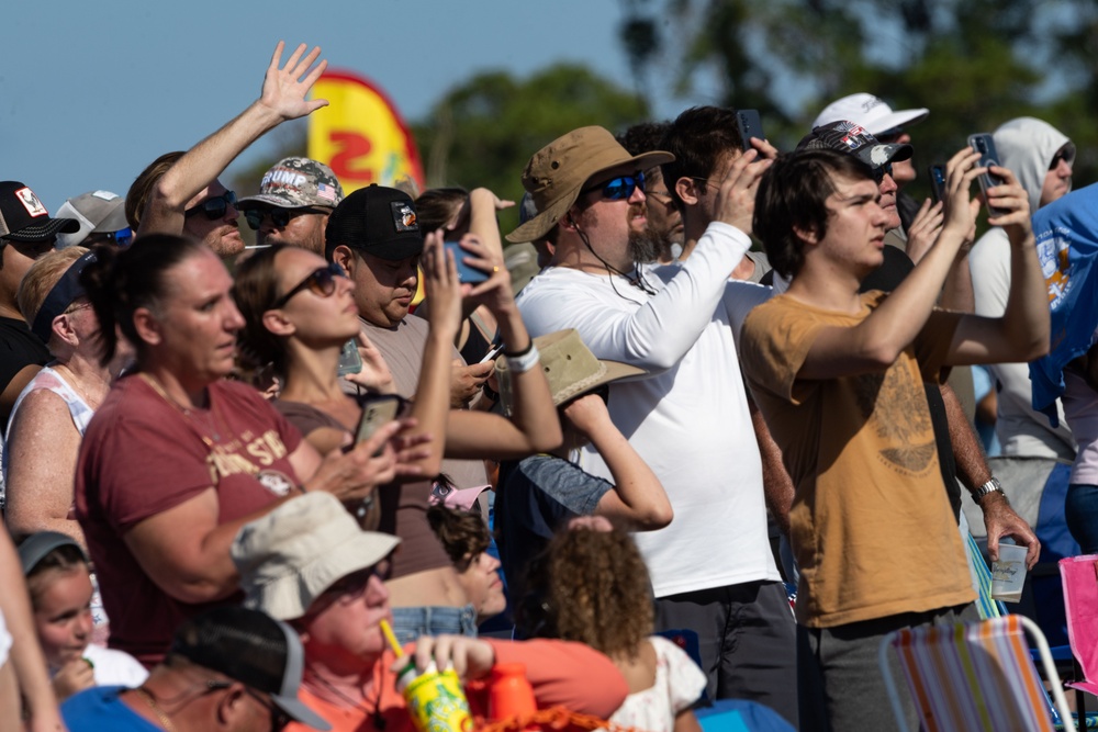 F-16 Viper Demo Team performs at Stuart Air Show