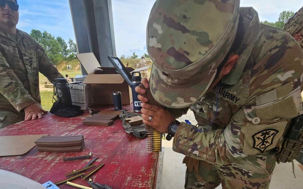 Army Counterintelligence Command Soldiers compete, earn coveted German Armed Forces badges