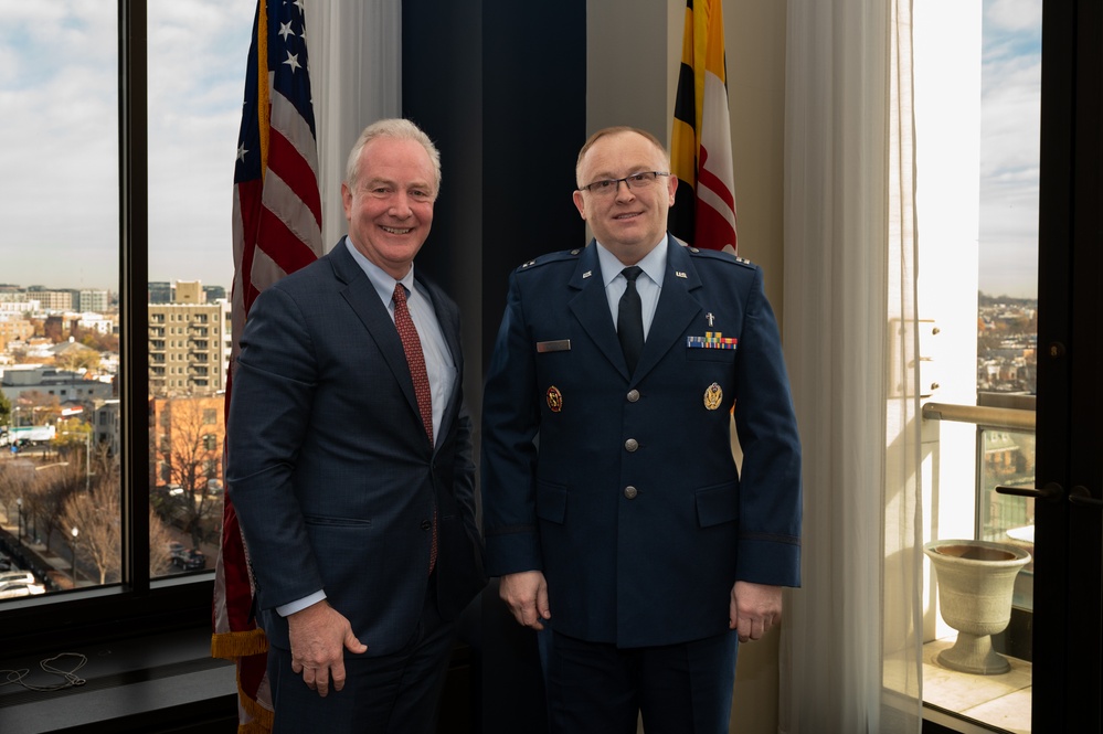 Guard Airman Serves as Guest Senate Chaplain